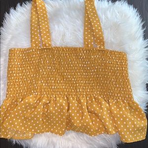 👚Woman’s yellow polka dot crop top👚